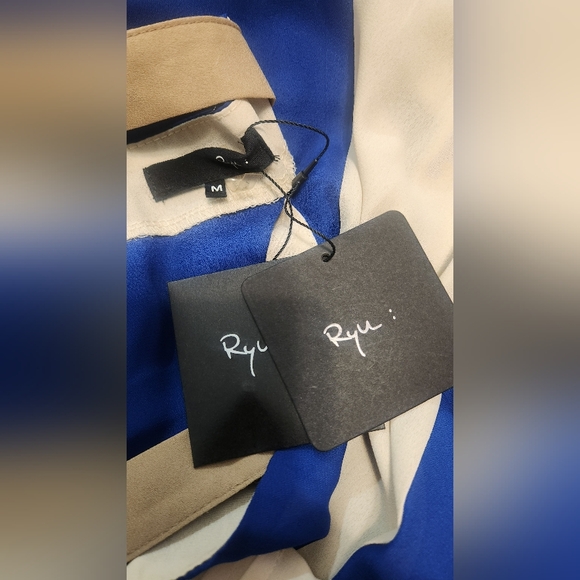 NWT Ryu Top - Picture 3 of 6